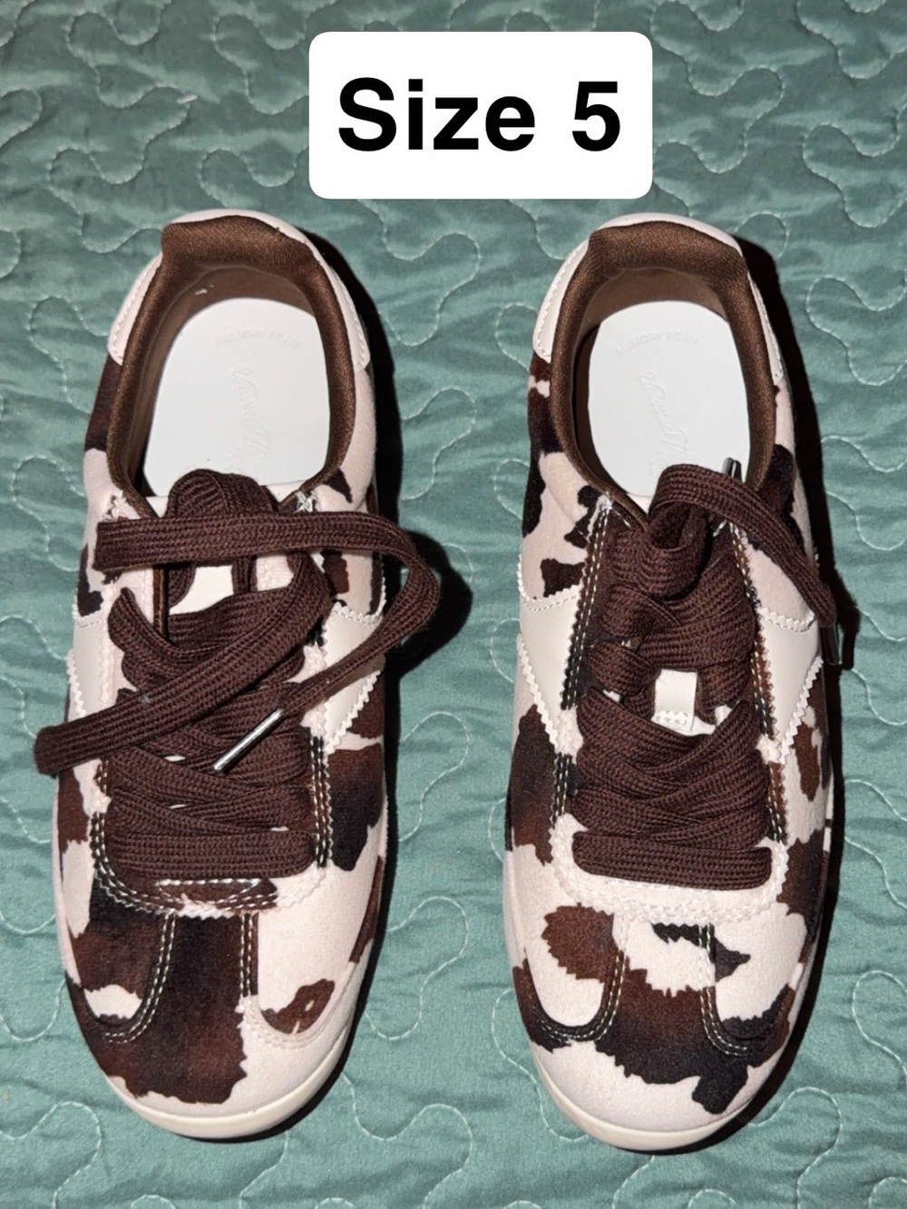 Womens Cow Print Casual Sneakers in Brown & Cream - Size 5